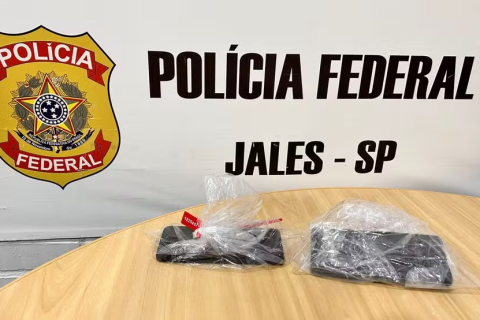 PF cumpre mandados de apreensão de celulares com mídias de abuso sexual infantil em Jales