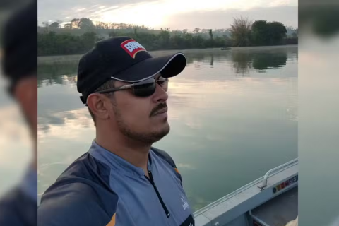 Corpo de pescador que desapareceu em rio após batida entre barcos é encontrado no interior de SP